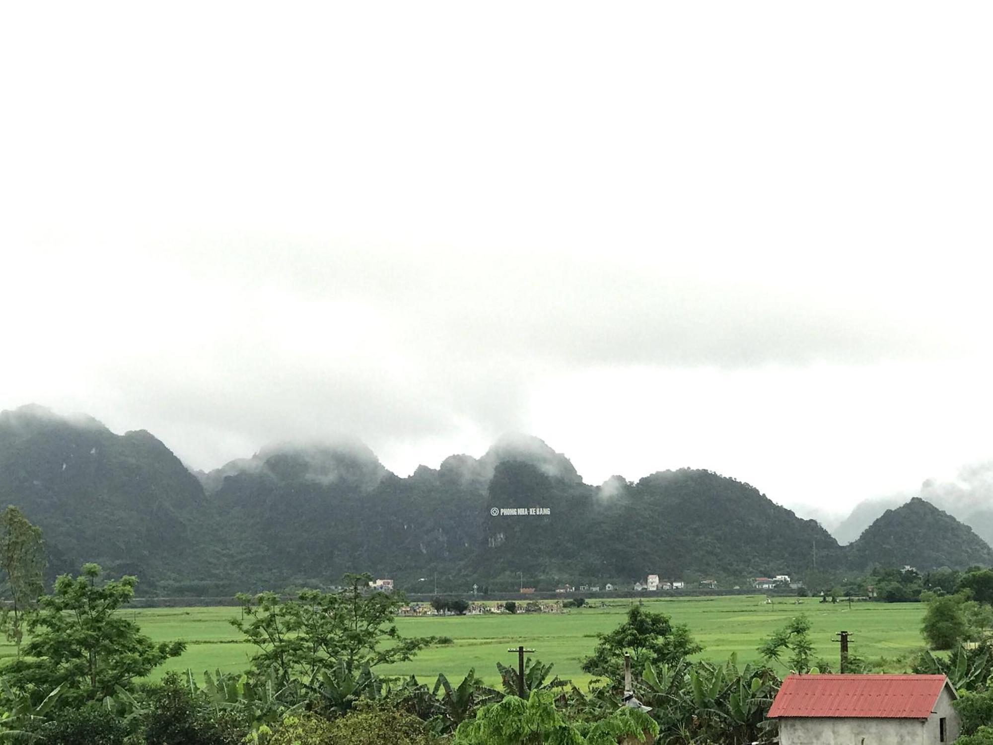 Happy Field Homestay Phong Nha Eksteriør bilde